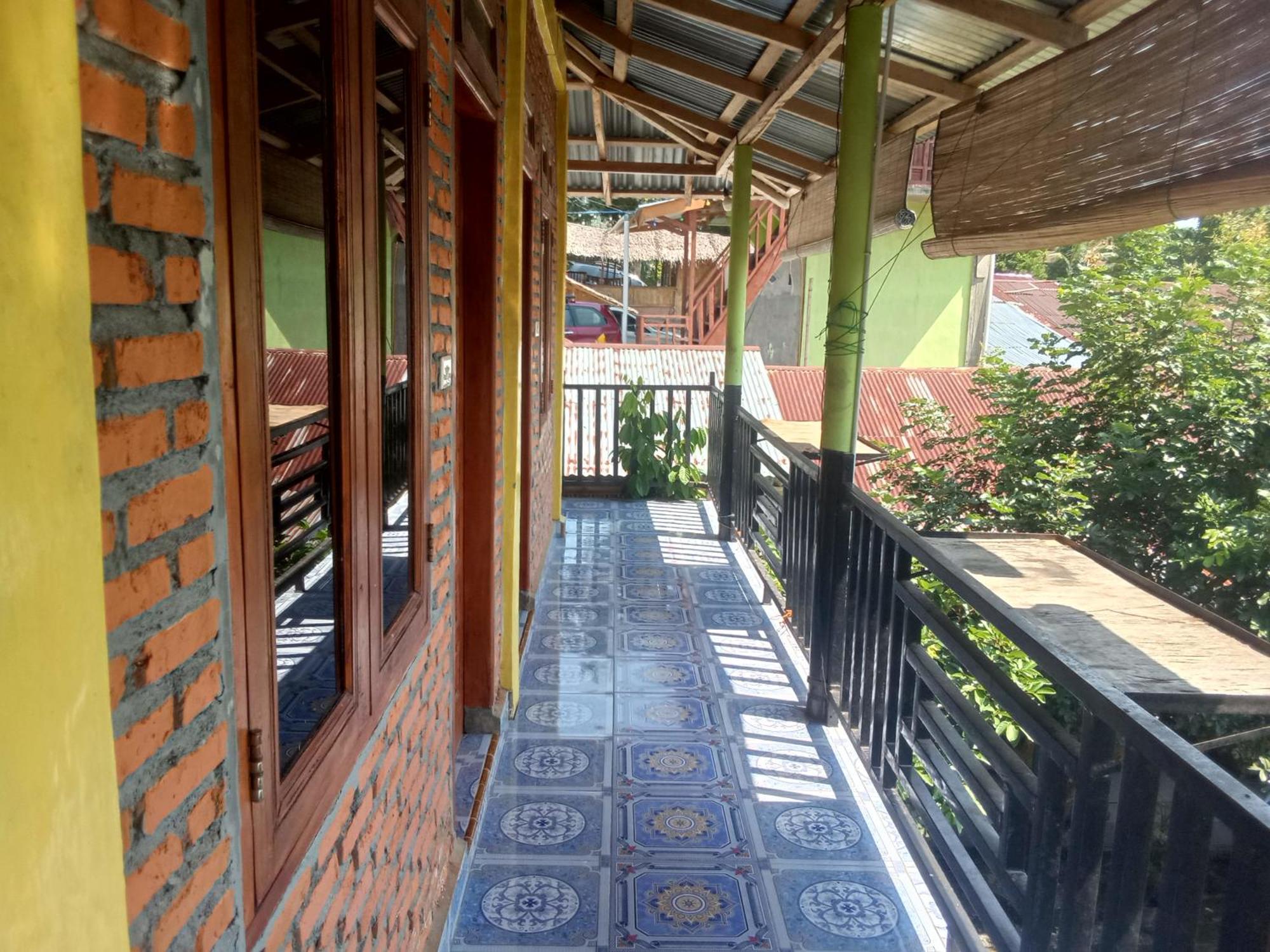 Jungle Treking & Jungle Tour If You Want To Stay Here,You Must Book Treking Only With Us Bukit Lawang Exterior photo